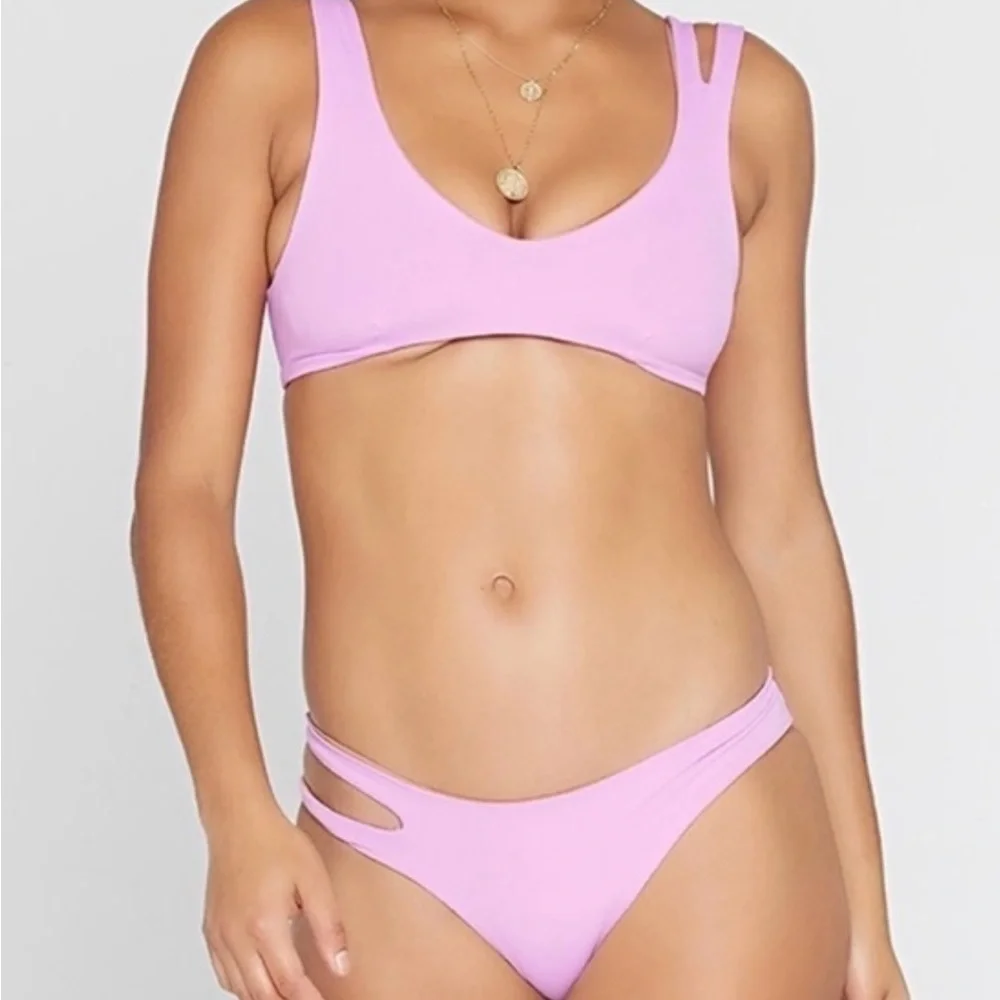 L*SPACE One Wave Bikini Top Reversible Rosebud/Putty Size XS NWOT!